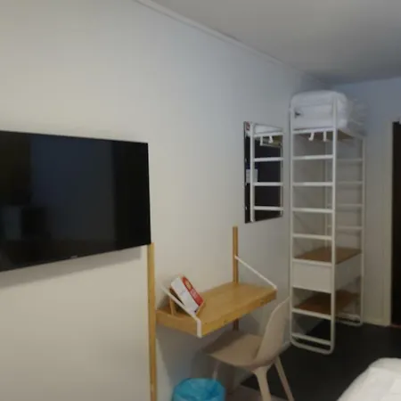 Hotel Place To Sleep
